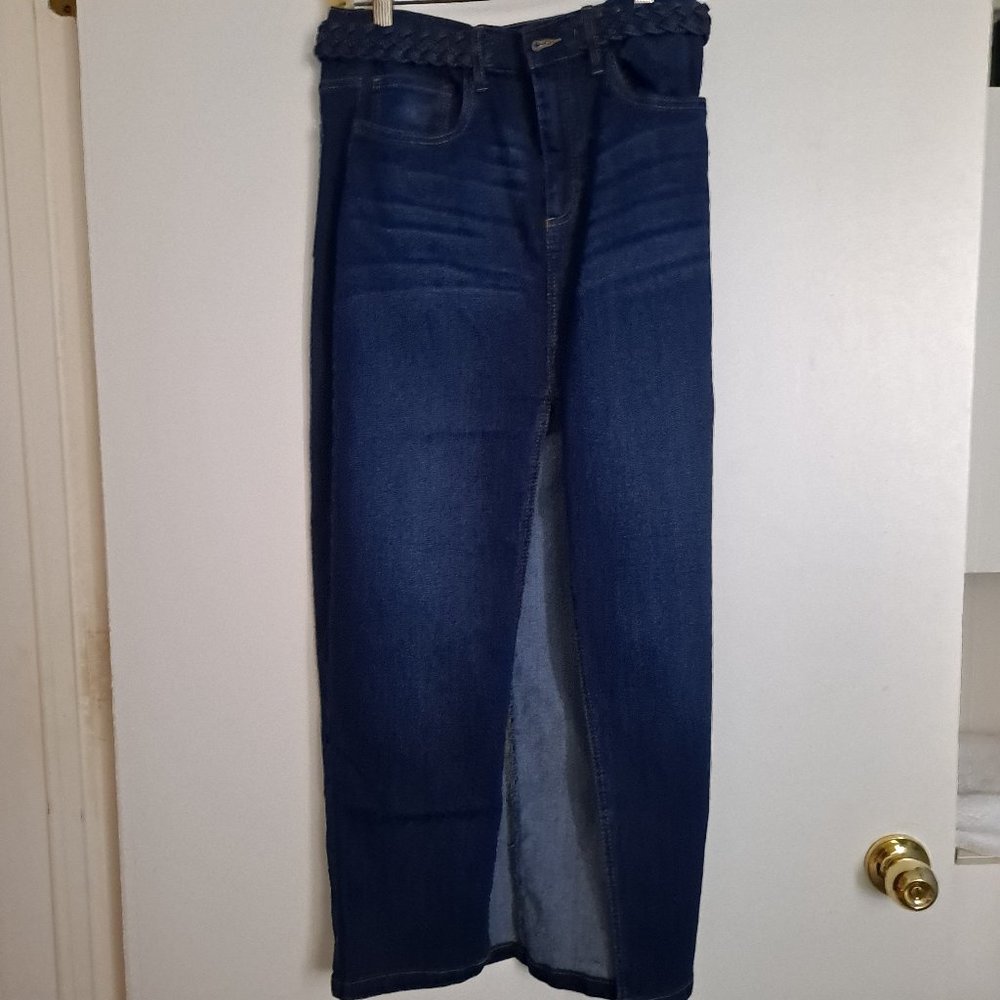Denim Pencil Midi Skirt with Slit (new)